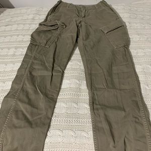 Levi’s Cargos